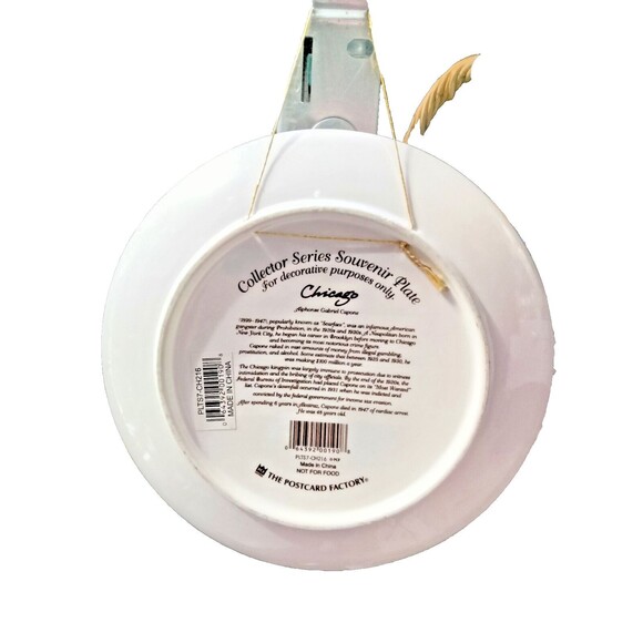 Al Capone CHICAGO Collector Plate Series Souvenir Ceramic 7” Machine Gun Crime - Picture 2 of 3